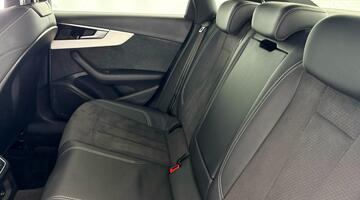 2023 Audi 2.0 TFSI 35 S line S Tronic Euro 6 4-door (White) - Image: 36