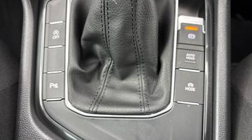 2022 Volkswagen TSI Active DSG Euro 6 5-door (Grey) - Image: 25