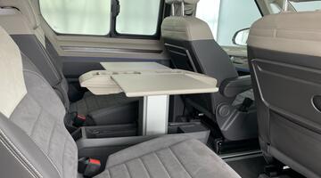 2025 Volkswagen 2.0 TDI Style Long MPV DSG Euro 6 5-door (Grey) - Image: 34