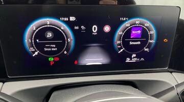 2025 Volkswagen 2.0 TDI R-Line DSG Euro 6 5-door (Red) - Image: 25