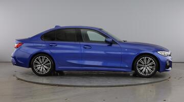 2020 BMW 2.0 318i M Sport Auto Euro 6 4-door (Blue) - Image: 4