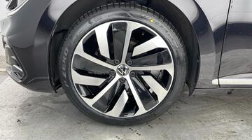 2024 Volkswagen TSI 13kWh R-Line Shooting Brake DSG Euro 6 5-door (Black) - Image: 44