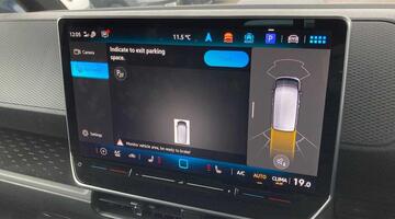 2025 Volkswagen Pro 79kWh Commerce Plus Auto 5-door (White) - Image: 36