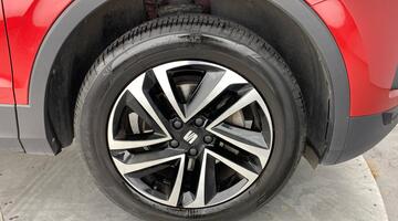 2022 SEAT TSI EVO SE Technology DSG Euro 6 5-door (Red) - Image: 5