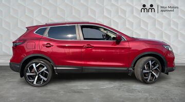 2019 Nissan DIG-T Tekna Euro 6 5-door (Red) - Image: 4