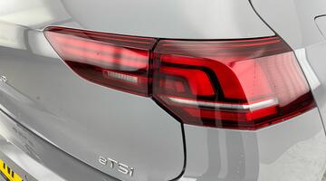 2025 Volkswagen ETSI MHEV R-Line DSG Euro 6 5-door (Grey) - Image: 33