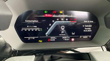 2025 Audi 2.0 TFSI Black Edition Sportback S Tronic quattro Euro 6 5-door (Red) - Image: 12