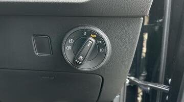 2022 SEAT TSI EVO FR Euro 6 5-door (Black) - Image: 20