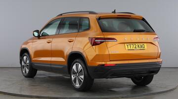 2022 Škoda TSI ACT SE Drive Euro 6 5-door (Orange) - Image: 3