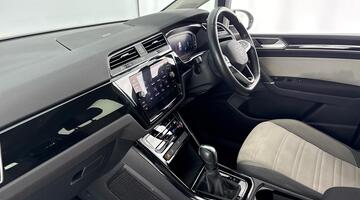 2023 Volkswagen TSI EVO SEL DSG Euro 6 5-door (White) - Image: 2