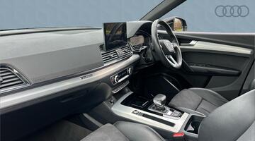 2022 Audi 2.0 TFSI 45 S line S Tronic quattro Euro 6 5-door (Black) - Image: 2