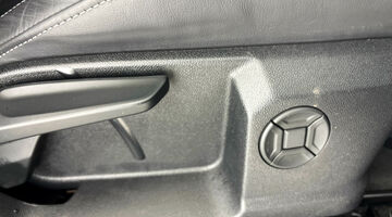 2025 Audi TFSI CoD 35 S line S Tronic Euro 6 5-door (Black) - Image: 23