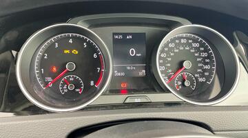 2016 Volkswagen TSI BlueMotion Tech GT Euro 6 5-door (Black) - Image: 12