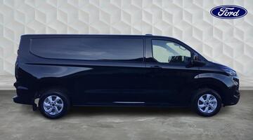 2025 Ford 2.0 320 EcoBlue Limited Auto LH1 Euro 6 5-door (Black) - Image: 4