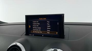 2019 Audi 2.0 TFSI Black Edition Sportback S Tronic quattro Euro 6 5-door (Grey) - Image: 27