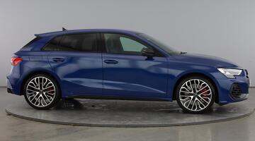 2025 Audi 2.0 TFSI Black Edition Sportback S Tronic quattro Euro 6 5-door (Blue) - Image: 4