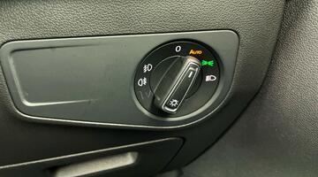 2019 Volkswagen 2.0 TDI R-Line Tech DSG 4Motion Euro 6 5-door (Grey) - Image: 23