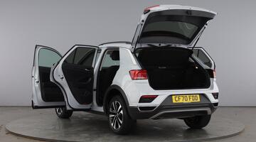 2021 Volkswagen 1.0 TSI United Euro 6 5-door (Silver) - Image: 11