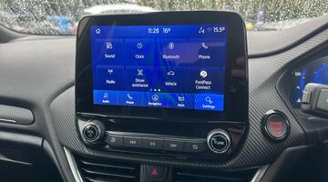 2022 Ford EcoBoost ST-3 Euro 6 3-door (Green) - Image: 17