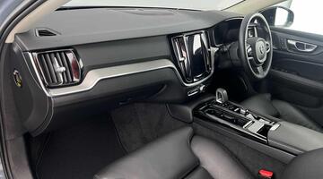 2022 Volvo 2.0h T6 Recharge 18.8kWh Ultimate Auto Euro 6 5-door (Grey) - Image: 6