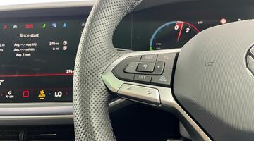 2025 Volkswagen 3.0 V6 TSI eHybrid 14.3kWh R Tiptronic 4Motion Euro 6 5-door (Grey) - Image: 25