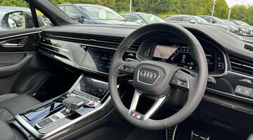 2025 Audi 4.0 TFSI V8 Black Edition Tiptronic quattro Euro 6 5-door (White) - Image: 6