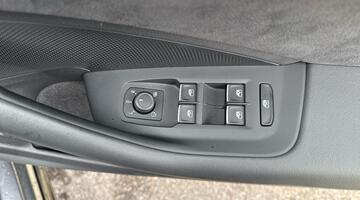 2025 Volkswagen ETSI MHEV R-Line DSG Euro 6 5-door (Grey) - Image: 29