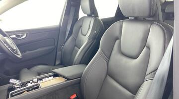 2025 Volvo 2.0 T8 18.8kWh Ultra Bright Auto Euro 6 5-door (Unlisted) - Image: 32