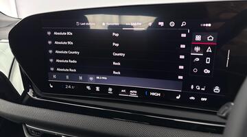 2025 Audi 2.0 e-hybrid5.9kWh Technik Saloon S Tronic quattro Euro 6 5-door (White) - Image: 16