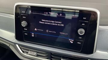 2022 Volkswagen TSI Style Euro 6 5-door (Blue) - Image: 17