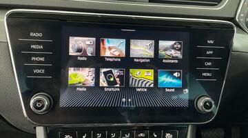 2023 Škoda 2.0 TDI SE L DSG Euro 6 5-door (Silver) - Image: 19