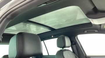 2022 Volkswagen TSI R-Line DSG Euro 6 5-door (Grey) - Image: 20