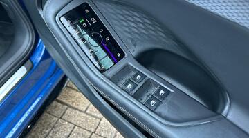 2025 Audi 2.0 TFSI S line S Tronic Euro 6 5-door (Blue) - Image: 16
