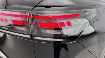 2025 Volkswagen 2.0 TDI Match DSG Euro 6 5-door (Black) - Image: 35