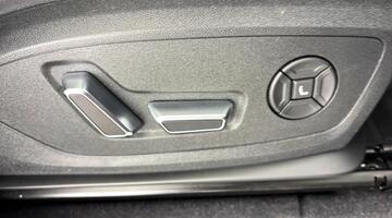 2025 Audi 100kWh Performance Edition 1 Auto 5-door (Black) - Image: 23