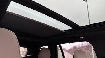 2025 Volvo 2.0 T8 18.8kWh Ultra Dark Auto 4WD Euro 6 5-door (Red) - Image: 61