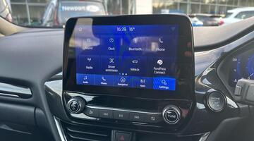 2024 Ford 1.0T EcoBoost MHEV ST-Line DCT Euro 6 5-door (White) - Image: 37