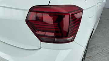 2019 Volkswagen 1.0 TSI SE Euro 6 5-door (White) - Image: 28