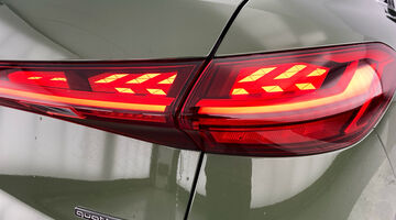 2025 Audi 2.0 TDI Launch Edition Sportback S Tronic quattro Euro 6 5-door (Green) - Image: 30