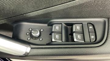 2021 Audi 1.0 TFSI 30 S line Euro 6 5-door (Blue) - Image: 20