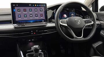 2025 Volkswagen TSI Style Euro 6 5-door (Black) - Image: 2