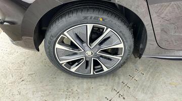 2023 Škoda 1.0 TSI Monte Carlo Euro 6 5-door (Black) - Image: 23