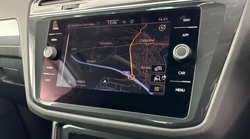 2020 Volkswagen TSI Life DSG Euro 6 5-door (White) - Image: 16