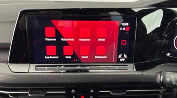 2022 Volkswagen 2.0 TSI GTI Euro 6 5-door (Grey) - Image: 18