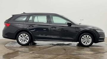 2024 Škoda TSI ACT SE Technology Euro 6 5-door (Black) - Image: 4
