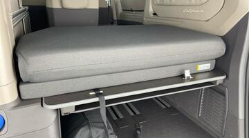 2024 Volkswagen 2.0 TSI Coast DSG Euro 6 4-door (Black) - Image: 44