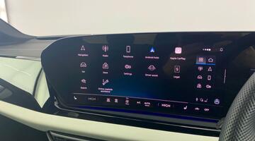 2025 Audi 2.0 TFSI S line Saloon S Tronic Euro 6 5-door (Blue) - Image: 18