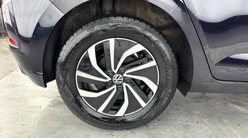 2023 Volkswagen 1.0 TSI Life Euro 6 5-door (Black) - Image: 26