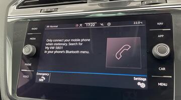 2021 Volkswagen TSI Active Euro 6 5-door (Red) - Image: 24