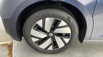 2025 Volkswagen Pro 79kWh Commerce Plus Auto 5-door (Blue) - Image: 37